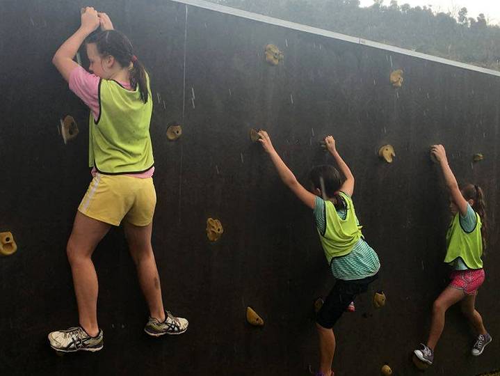 boulder-climb